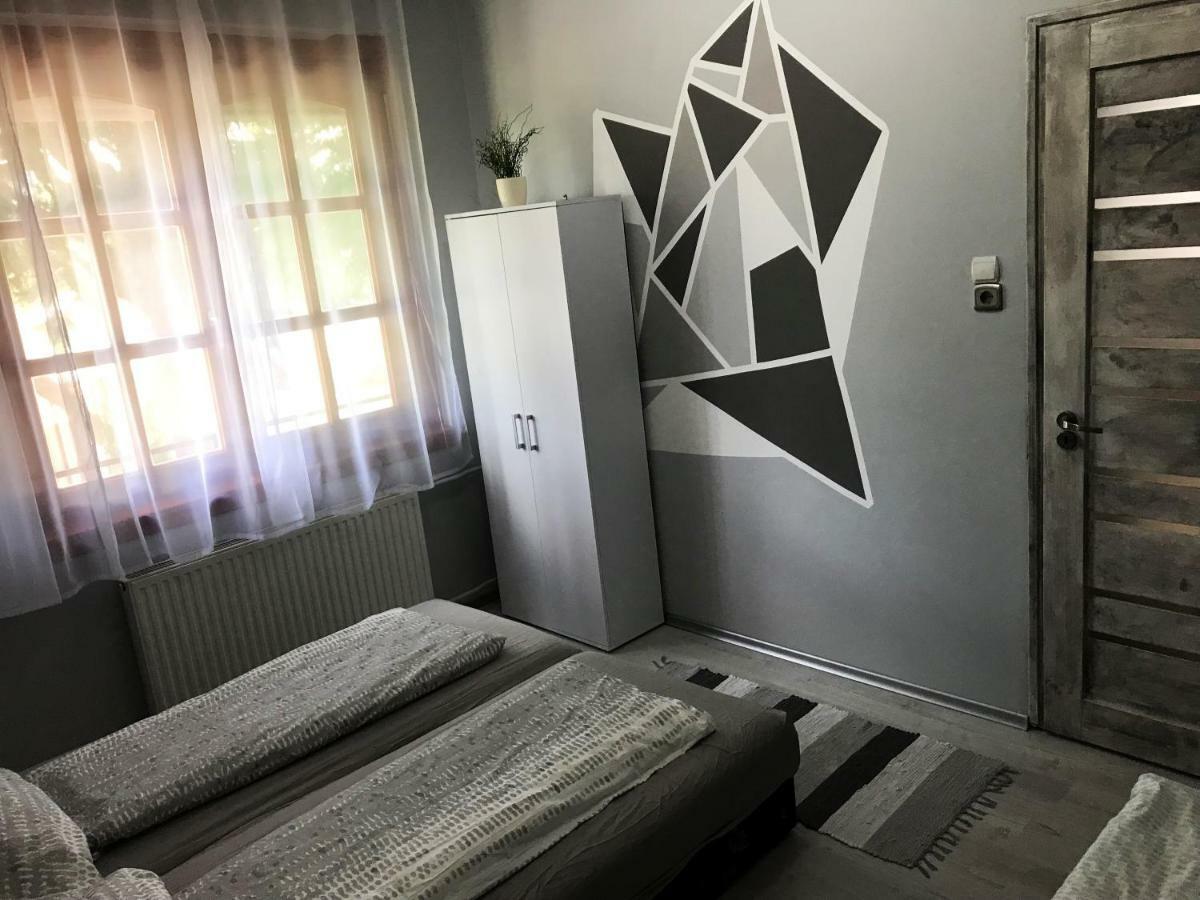 Varga Vendeghaz Apartment Tiszakécske Екстериор снимка